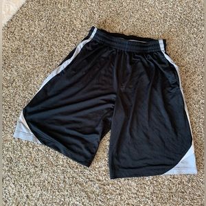 Men’s basketball shorts